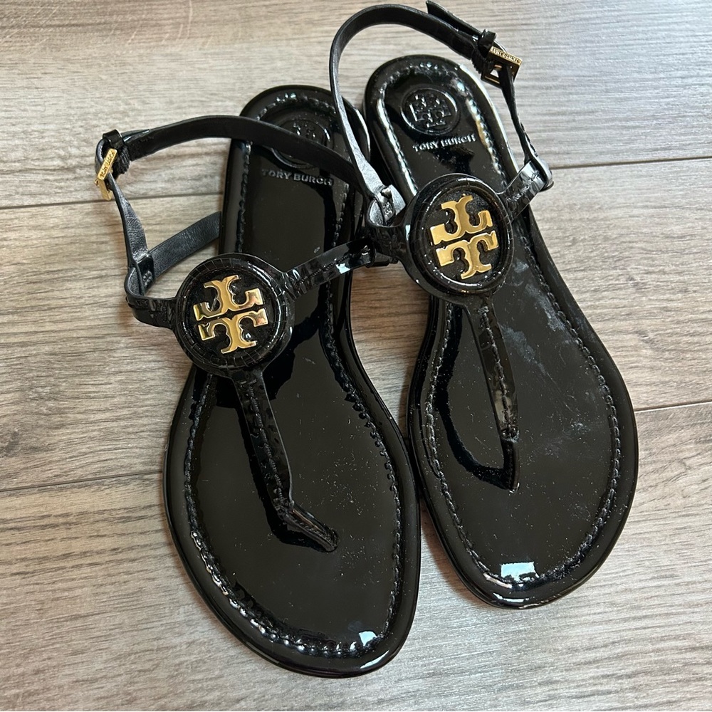 {Tory Burch} black Leather T-Strap Sandals
